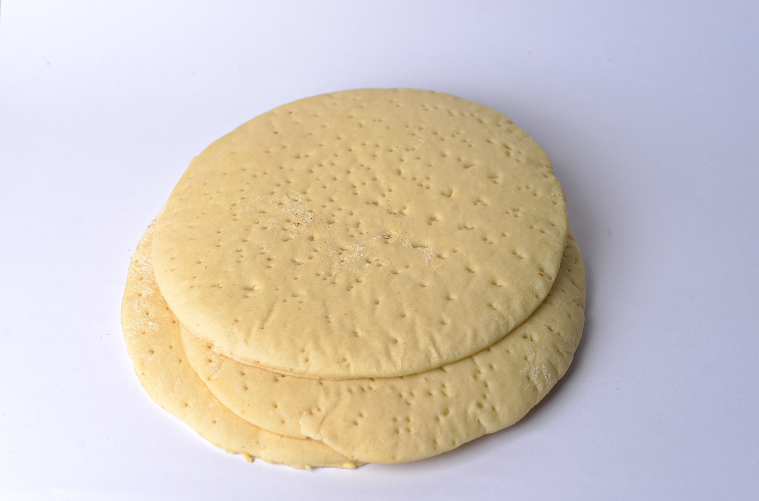 خمیر پیتزا